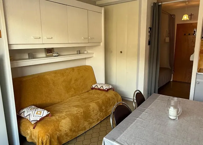 Avec Balcon Барселоннет